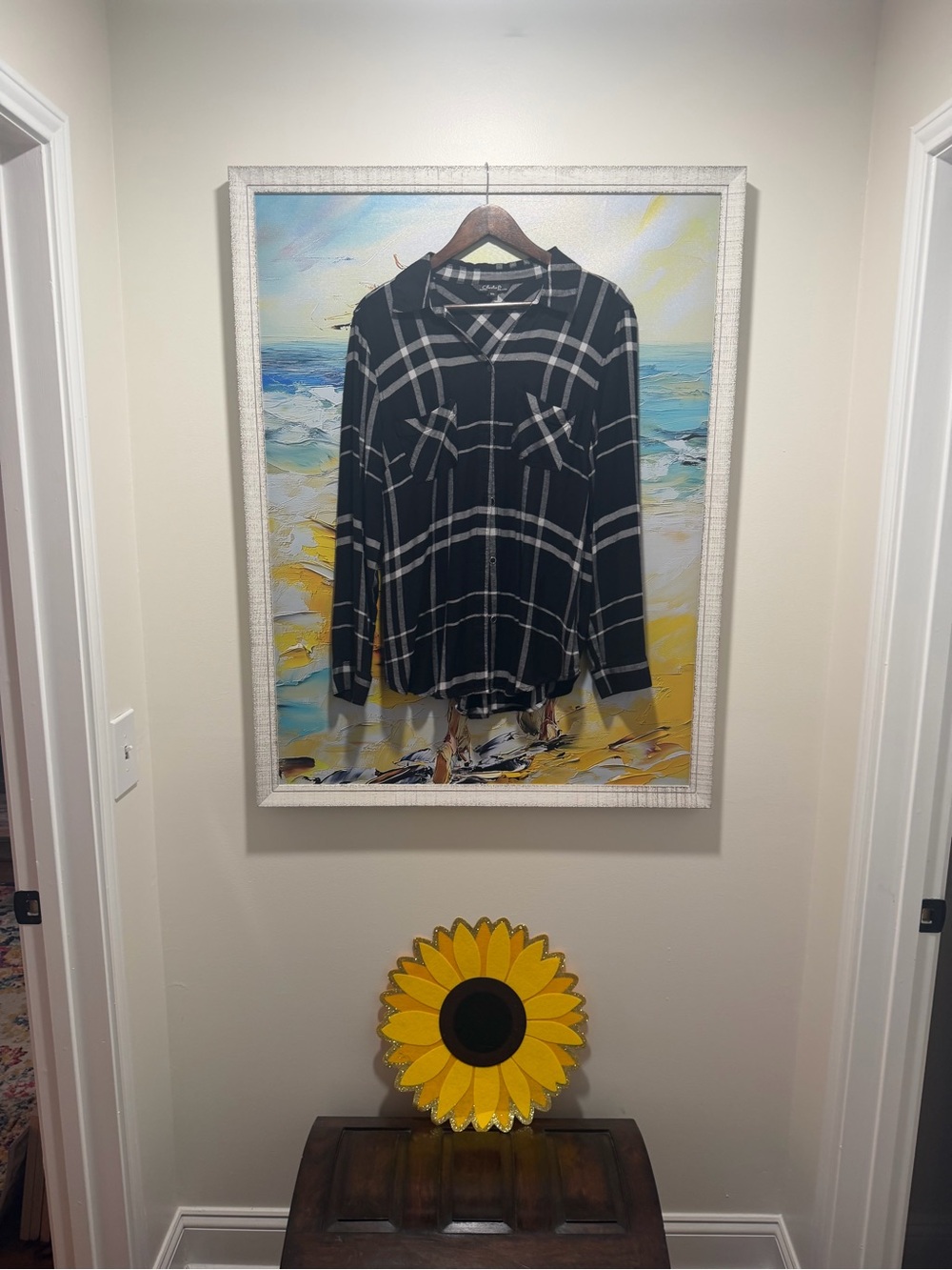 CHARLIE B Black and White V-Neck Sweater